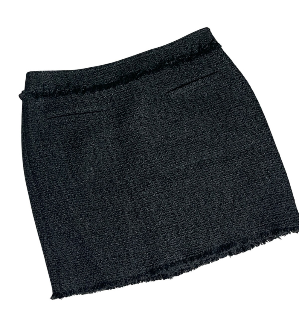 H&M Black Tweed Skirt with Fringe Hem Women Size 10 Classic Vintage Inspired